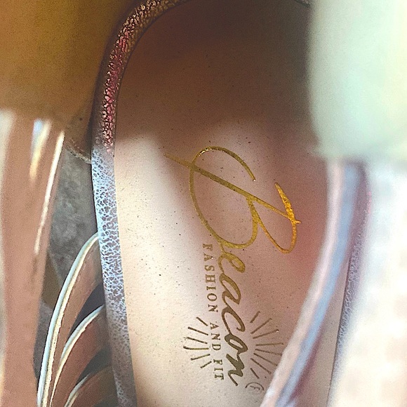 Silver, size 8,Beacon Fashion & fit, stilletos wrap/lace tie up - Picture 3 of 6